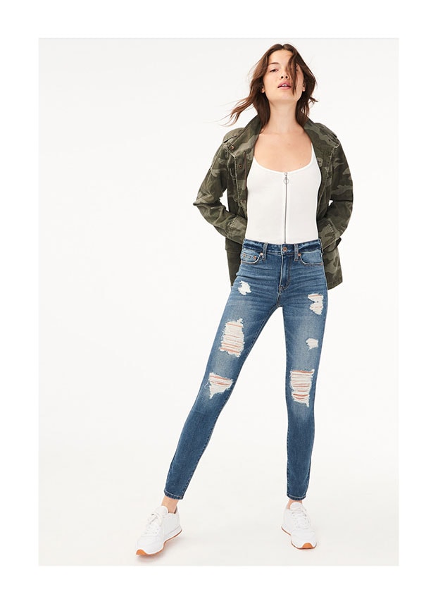 Clothing for Girls & Women | Aeropostale
